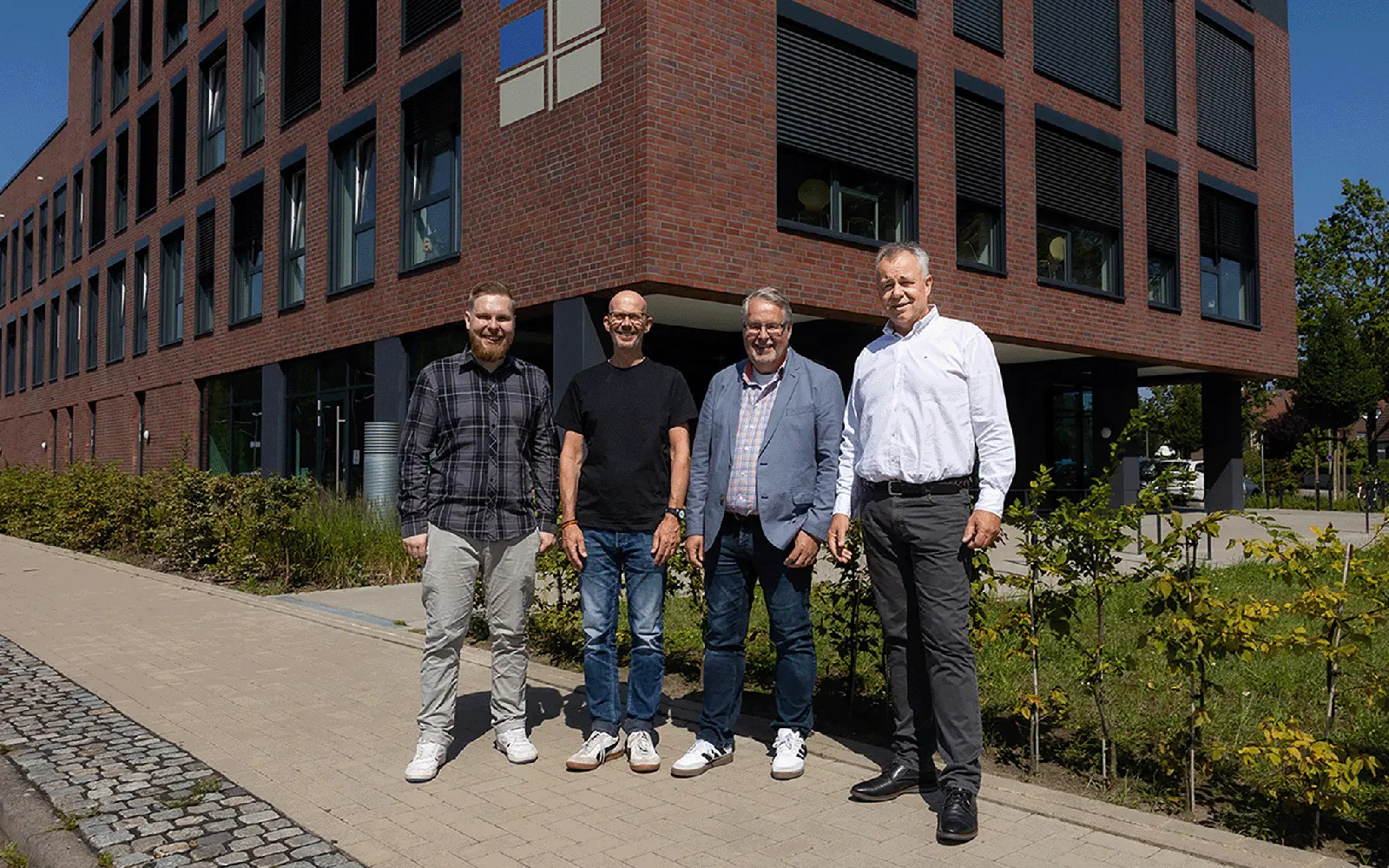 Gruppenfoto der Geschäftsleitung und der Prokuristen